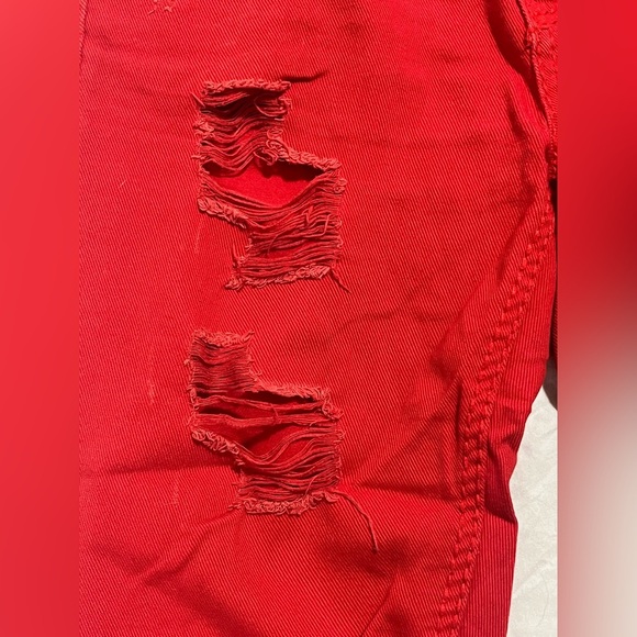 Vanilla Star Women's Red Distressed Cropped Jeans Size 7 - Picture 4 of 16